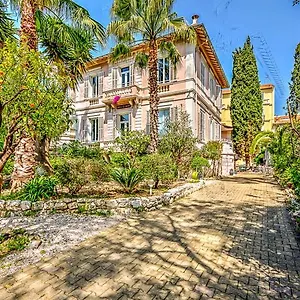 le-vendome.fr-provencehotel.com/