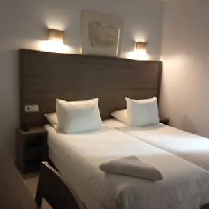 2* Hotel Du Globe 18